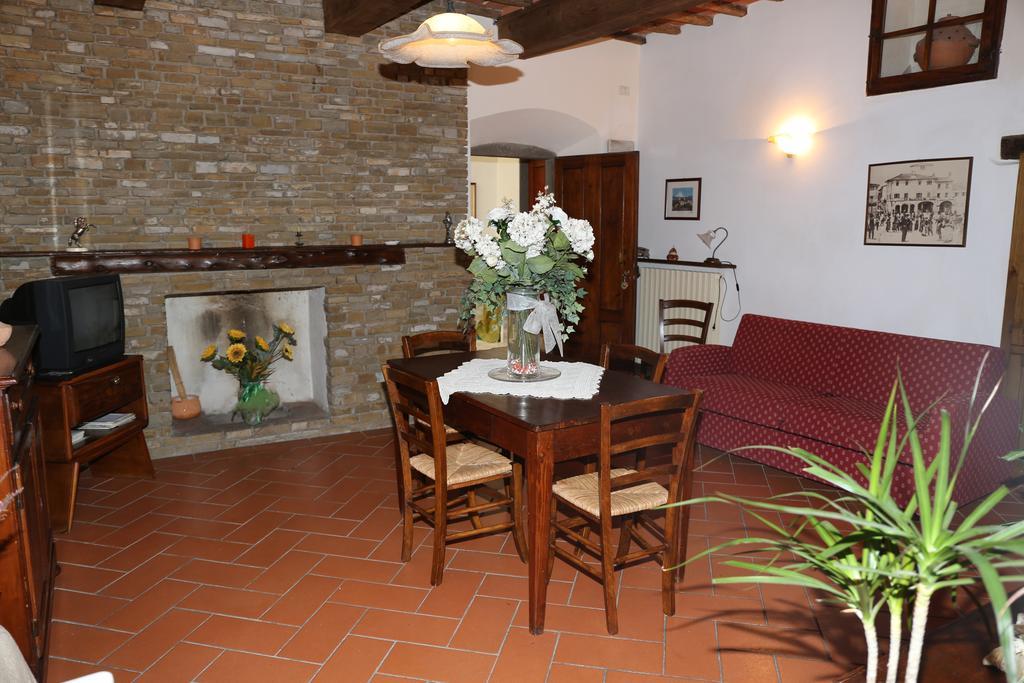 Apartment Piazza Matteotti Greve in Chianti Zewnętrze zdjęcie